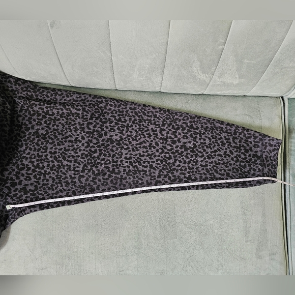 Everlast Gray Cheetah Print Jogger Sweat Pants Women's Size XL - Picture 7 of 10